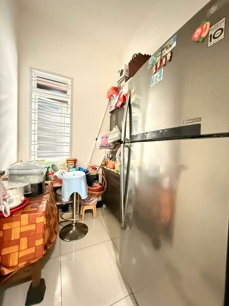 Cluster House for Sale in Setia Tropika (Johor Bahru) - Sky Tan - Kitchen - PropertyGuru.com.my