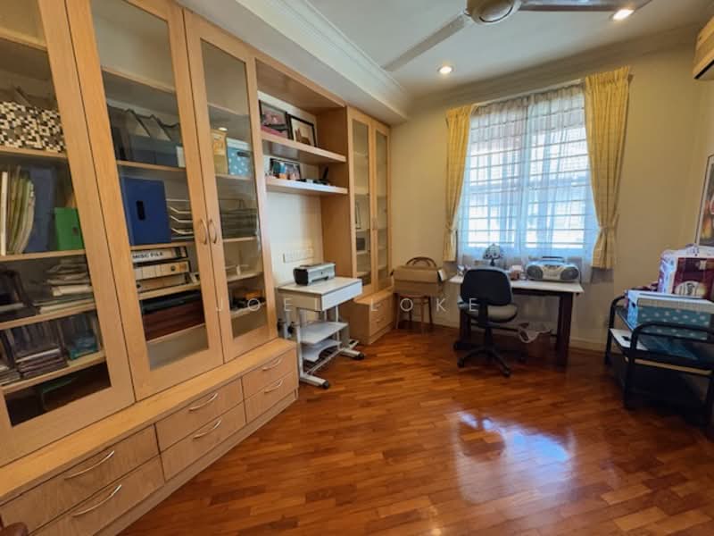 Rumah Berkembar untuk Dijual di Damansara Heights (Kuala Lumpur) - Joel Loke - Study - PropertyGuru.com.my