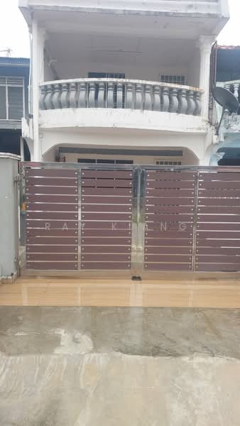 Rumah Teres 2 Tingkat untuk Dijual di Taman Johor Jaya (Johor Bahru) - Ray Kiang - Exterior - PropertyGuru.com.my