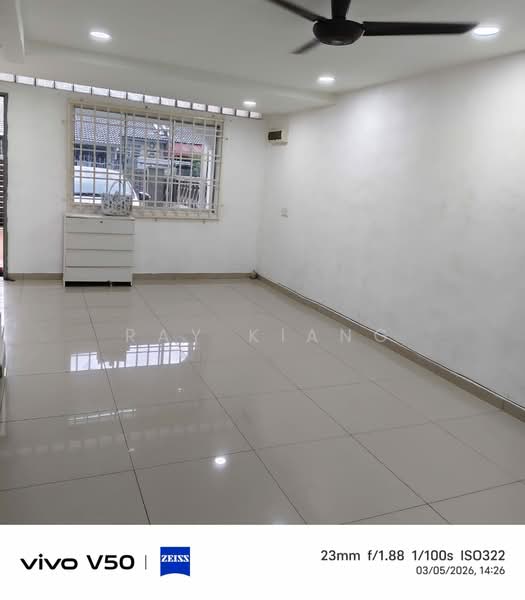 Rumah Teres 2 Tingkat untuk Dijual di Taman Johor Jaya (Johor Bahru) - Ray Kiang - Living Room - PropertyGuru.com.my