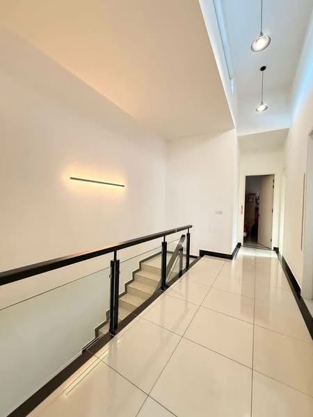 Cluster House for Sale in Setia Tropika (Johor Bahru) - Luis Lim - Corridor - PropertyGuru.com.my