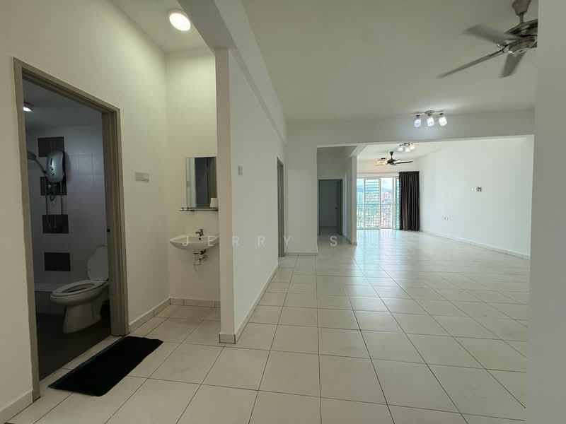 Condominium for Rent at The Golden Triangle Condominium - Jerry So - Living Room - PropertyGuru.com.my