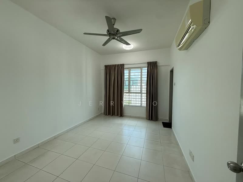 Condominium for Rent at The Golden Triangle Condominium - Jerry So - Living Room - PropertyGuru.com.my