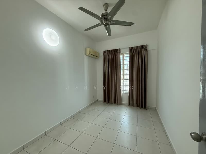 Condominium for Rent at The Golden Triangle Condominium - Jerry So - Interior - PropertyGuru.com.my