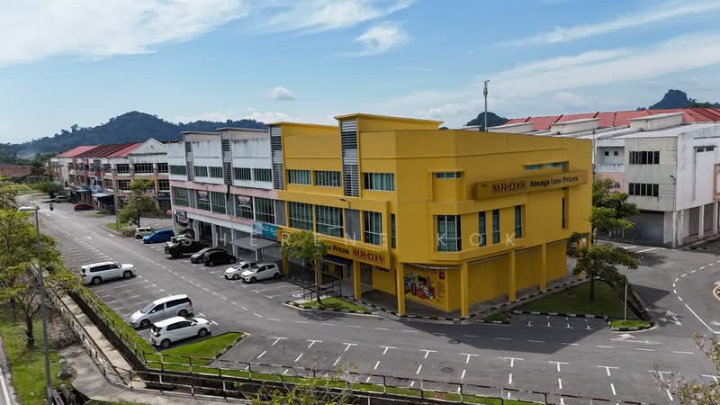 Shop for Sale in Kota Padawan (Kuching) - Sherene Kok - Exterior - PropertyGuru.com.my
