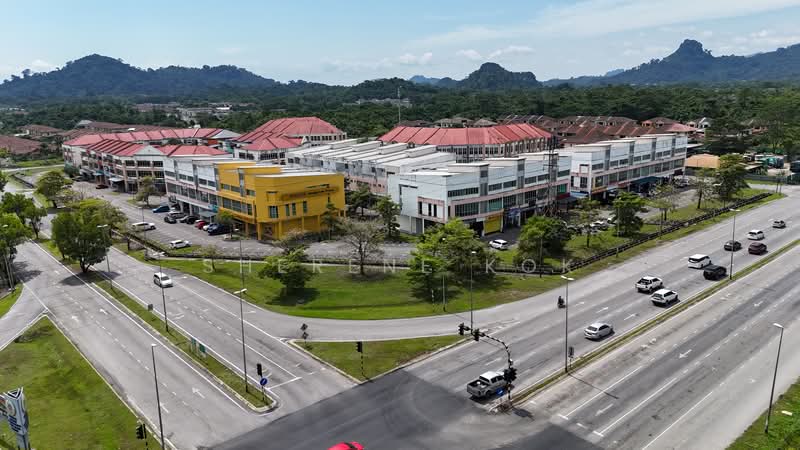 Shop for Sale in Kota Padawan (Kuching) - Sherene Kok - PropertyGuru.com.my