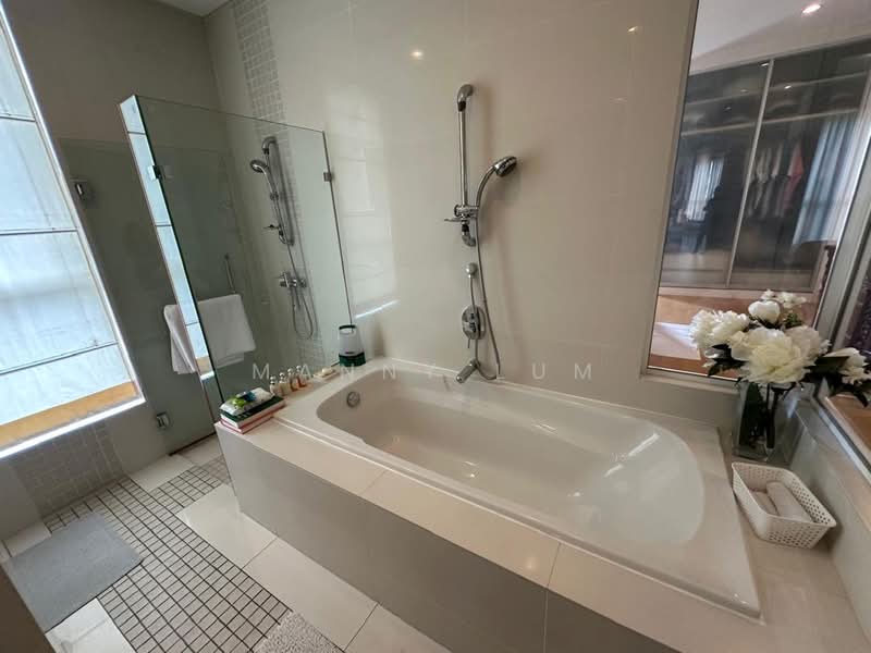 Kondominium untuk Dijual di Kiaramas Ayuria - Manny Lum - PropertyGuru.com.my