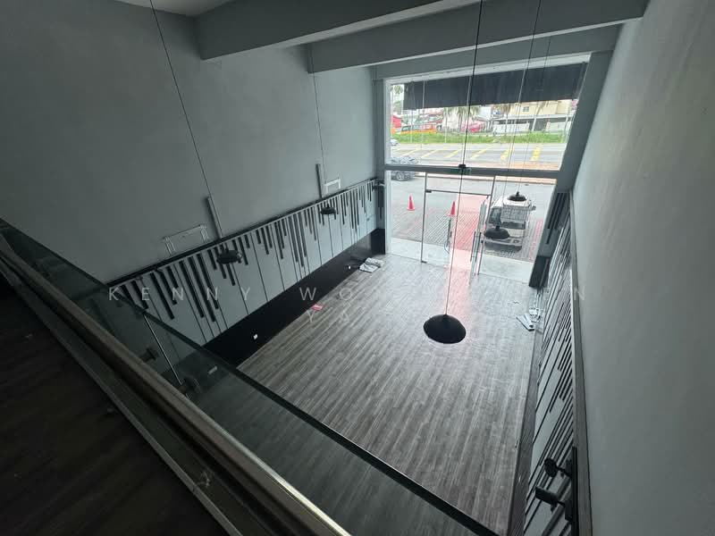 Kedai untuk Dijual di Permas Jaya (Johor) - Kenny Wong Chen Yao - Entrance - PropertyGuru.com.my