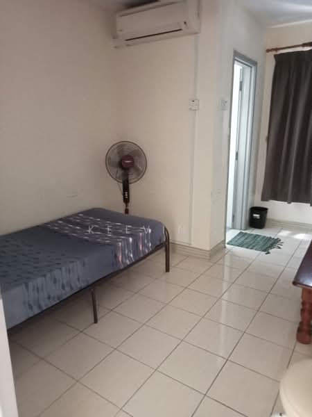 Condominium for Rent at The Istara - Kelvin . - Bedroom - PropertyGuru.com.my
