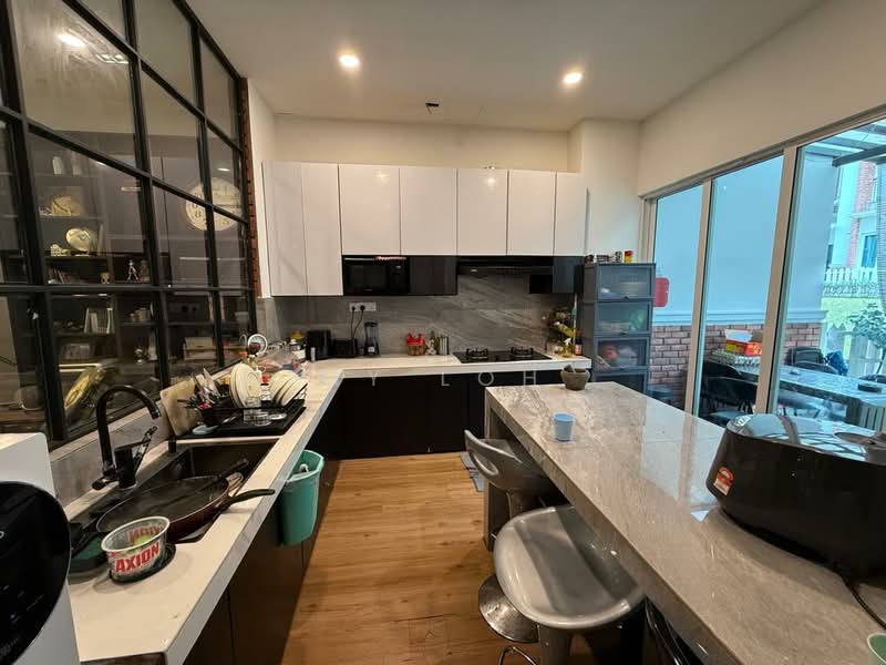 Rumah Teres 2 Tingkat untuk Dijual di Setia Eco Templer (Rawang) - MY Loh - Kitchen - PropertyGuru.com.my