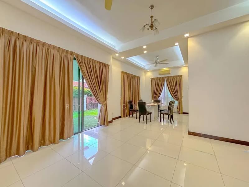 Semi-Detached House for Rent in Setia Eco Park (Setia Alam) - Ryan Chong - Living Room - PropertyGuru.com.my