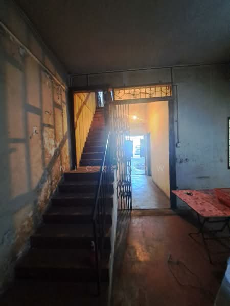 Kedai untuk Dijual di Selayang (Selangor) - Nick Yow - Entrance - PropertyGuru.com.my