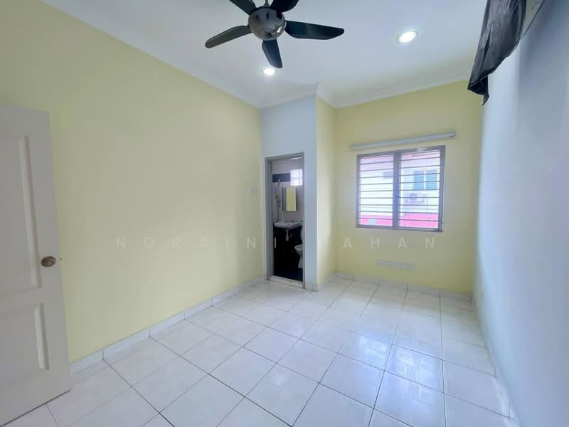 Rumah Teres 2 Tingkat untuk Dijual di Bandar Teknologi Kajang (Kajang) - Noraini Dahan - PropertyGuru.com.my