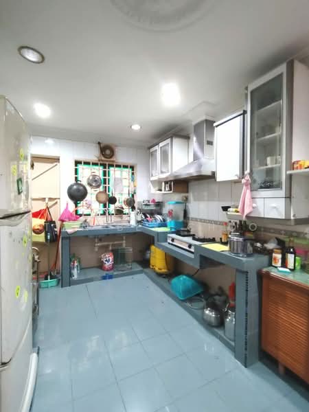 2-storey Terraced House for Sale in Bandar Kinrara Seksyen 1 (Bandar Kinrara) - Tan Bee Choo - Kitchen - PropertyGuru.com.my