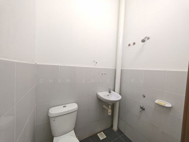 Rumah Teres 2 Tingkat untuk Dijual di Pulai (Johor) - Chen Shieh Yu - Bathroom - PropertyGuru.com.my