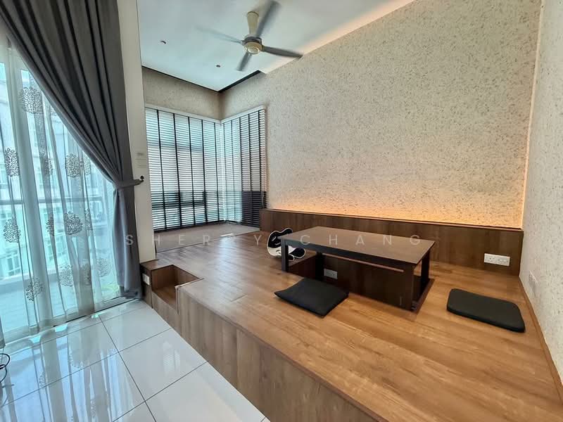 Kondominium untuk Disewa di Sri Putramas III / Royal Regent - Sherry Chang - Living Room - PropertyGuru.com.my