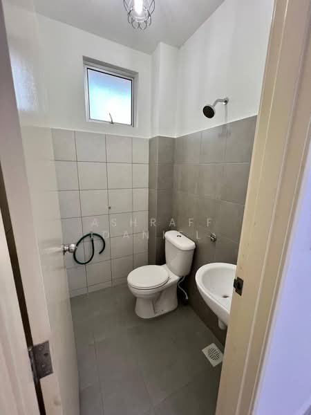 2-storey Terraced House for Sale in Bukit Beruntung (Selangor) - Ashraff Daniel - Bathroom - PropertyGuru.com.my
