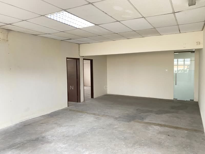 Warehouse for Rent in Puchong (Selangor) - Annie Chong - Interior - PropertyGuru.com.my