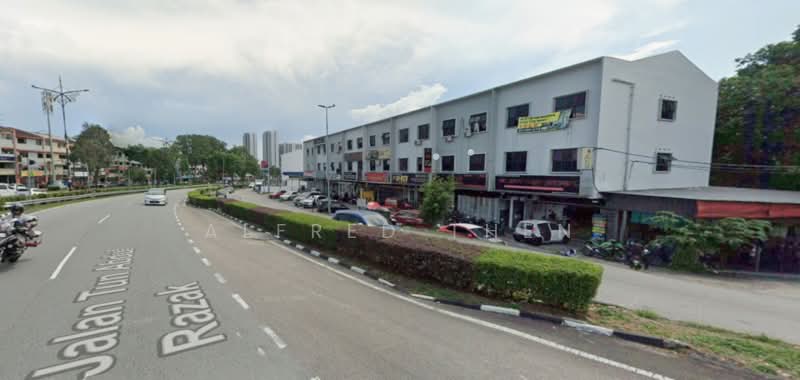 Kedai / Pejabat untuk Dijual di Larkin (Johor Bahru) - Alfred Then - Exterior - PropertyGuru.com.my