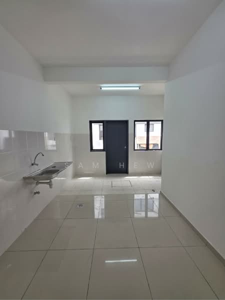 2-storey Terraced House for Rent in Ulu Kelang (Selangor) - Sam Hew - Kitchen - PropertyGuru.com.my