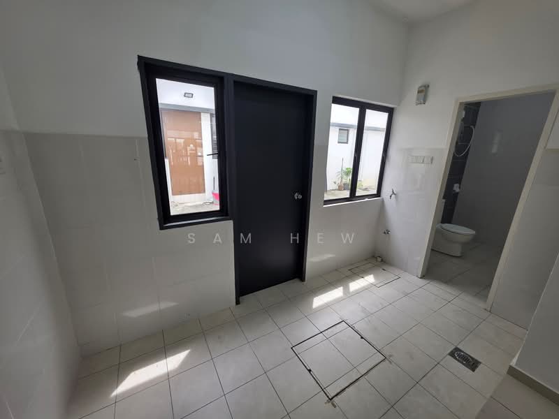 2-storey Terraced House for Rent in Ulu Kelang (Selangor) - Sam Hew - Bathroom - PropertyGuru.com.my