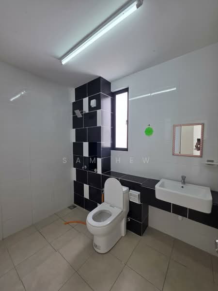 2-storey Terraced House for Rent in Ulu Kelang (Selangor) - Sam Hew - Bathroom - PropertyGuru.com.my