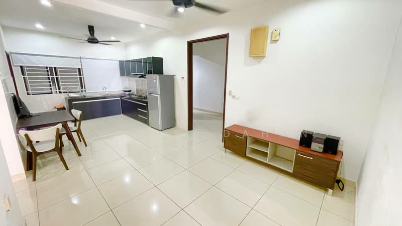 Kondominium untuk Dijual di Oasis 1 - Noraini Dahan - Kitchen - PropertyGuru.com.my