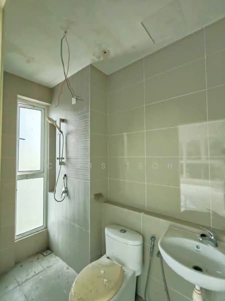 Condominium for Sale at Orchard Ville - Chris Teoh - Bathroom - PropertyGuru.com.my