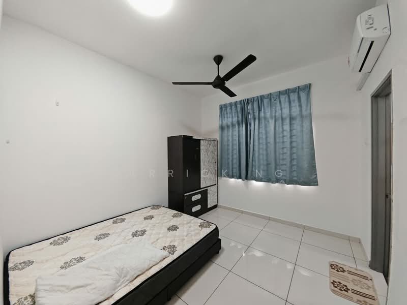 Rumah Teres 2 Tingkat untuk Dijual di Taman Mutiara Rini (Skudai) - Derrick Ng - Bedroom - PropertyGuru.com.my