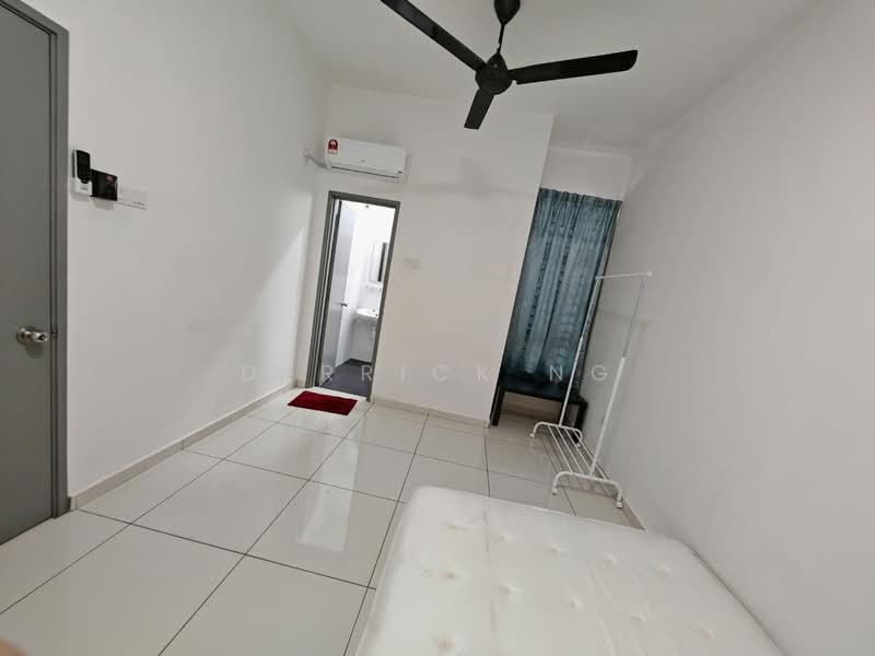 Rumah Teres 2 Tingkat untuk Dijual di Taman Mutiara Rini (Skudai) - Derrick Ng - Bedroom - PropertyGuru.com.my
