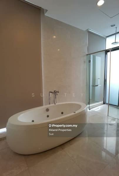 Servis Apartment untuk Dijual di Suria Stonor - Sue Tey - Bathroom - PropertyGuru.com.my