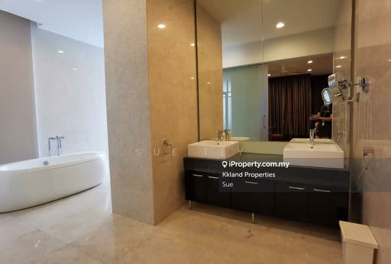 Servis Apartment untuk Dijual di Suria Stonor - Sue Tey - Bathroom - PropertyGuru.com.my