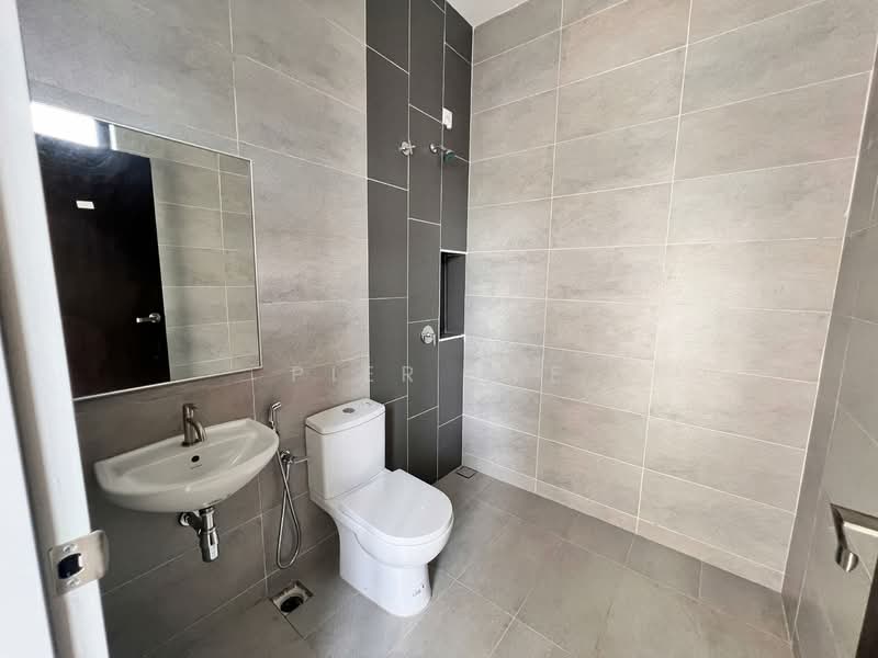 Bungalow for Sale in Johor Bahru (Johor) - Pier Lye - PropertyGuru.com.my