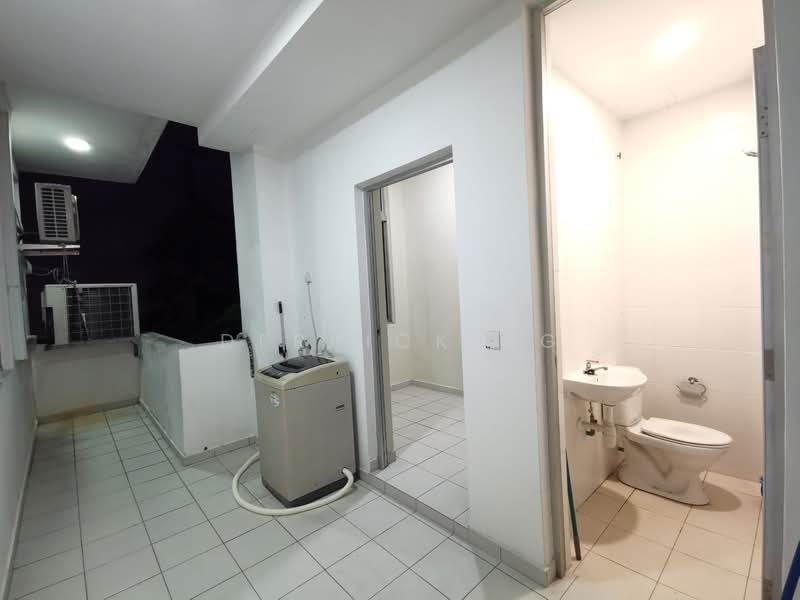 Kondominium untuk Disewa di The Seed Taman Sutera Utama - Derrick Ng - Bathroom - PropertyGuru.com.my