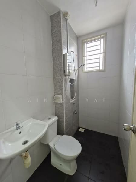 Rumah Teres 2 Tingkat untuk Dijual di Johor Bahru (Johor) - Winson Yap - Bathroom - PropertyGuru.com.my