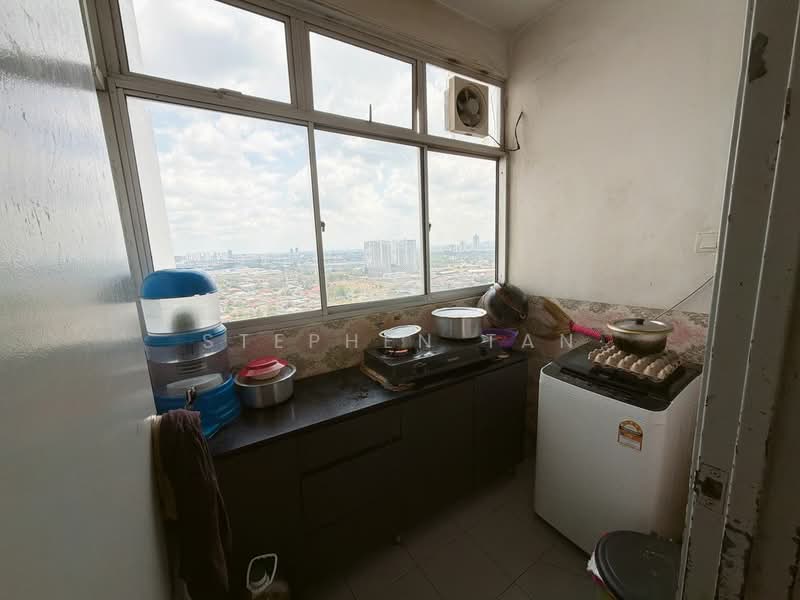Service Residence for Sale at Pandan Residence 2 - Stephen Tan - Kitchen - PropertyGuru.com.my