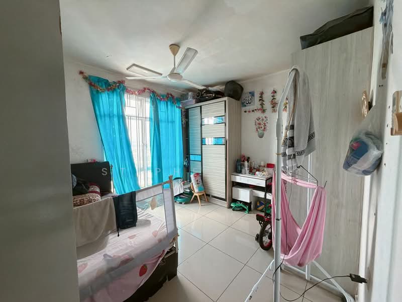 Service Residence for Sale at Pandan Residence 2 - Stephen Tan - Bedroom - PropertyGuru.com.my