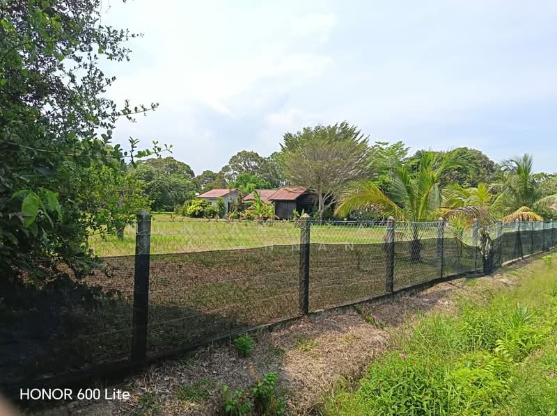 Agricultural Land for Sale in Kuala Linggi (Melaka) - Muniandy A/L Ayannan - Exterior - PropertyGuru.com.my