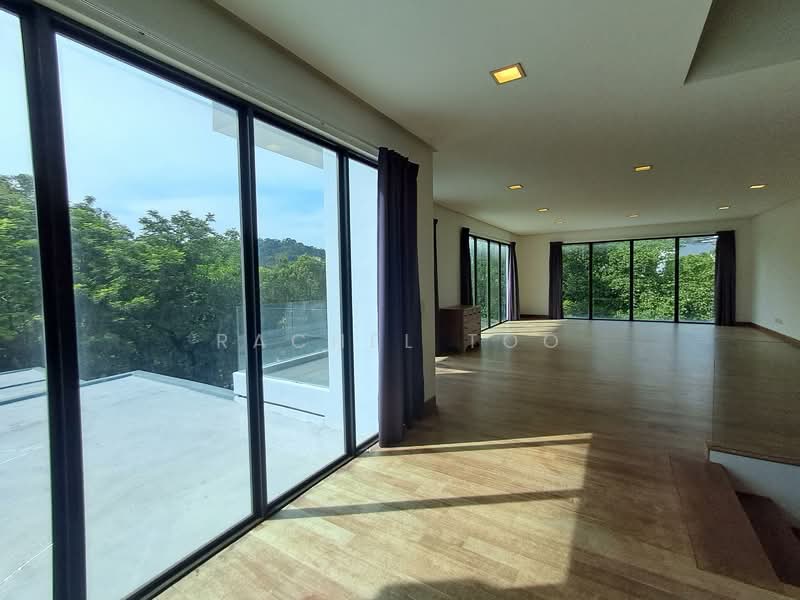 Bungalow for Sale in Taman Melawati (Ulu Kelang) - Rachel Too - Living Room - PropertyGuru.com.my