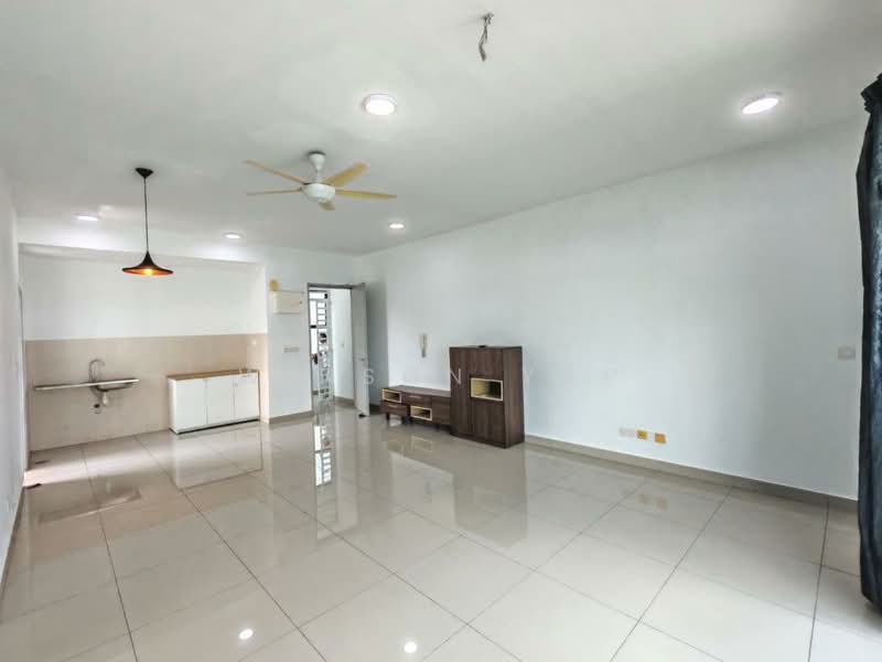 Apartment for Sale at Austin Regency (Pangsapuri Austin Perdana) - Winson Yap - Living Room - PropertyGuru.com.my