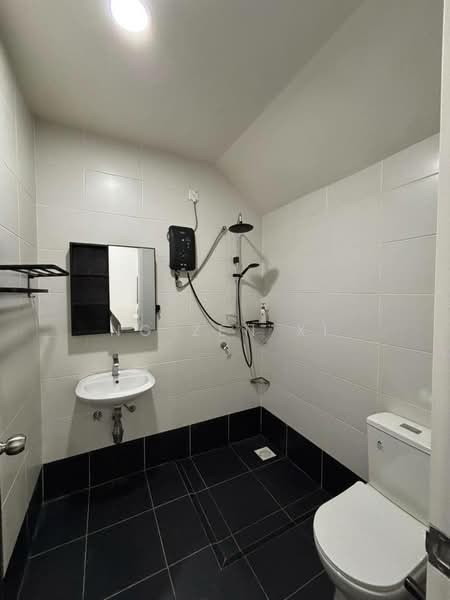 Rumah Kluster untuk Disewa di Eco Botanic (Iskandar Puteri (Nusajaya)) - NG ZEN XI - Bathroom - PropertyGuru.com.my