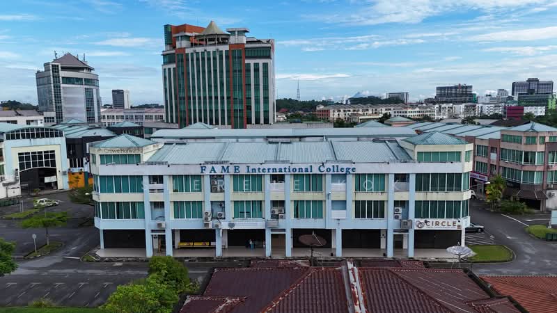 Kedai untuk Dijual di Kuching (Sarawak) - Sherene Kok - Exterior - PropertyGuru.com.my