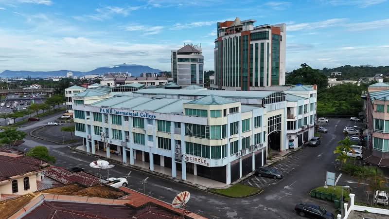 Kedai untuk Dijual di Kuching (Sarawak) - Sherene Kok - Exterior - PropertyGuru.com.my