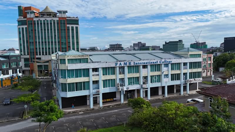 Kedai untuk Dijual di Kuching (Sarawak) - Sherene Kok - Exterior - PropertyGuru.com.my