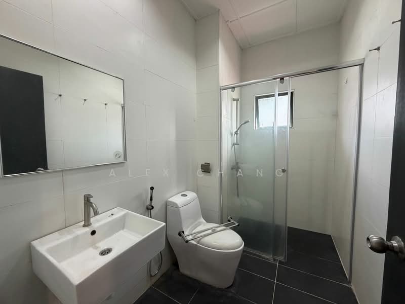 Semi-Detached House for Rent in Petaling Jaya (Selangor) - Alex Chang - Bathroom - PropertyGuru.com.my