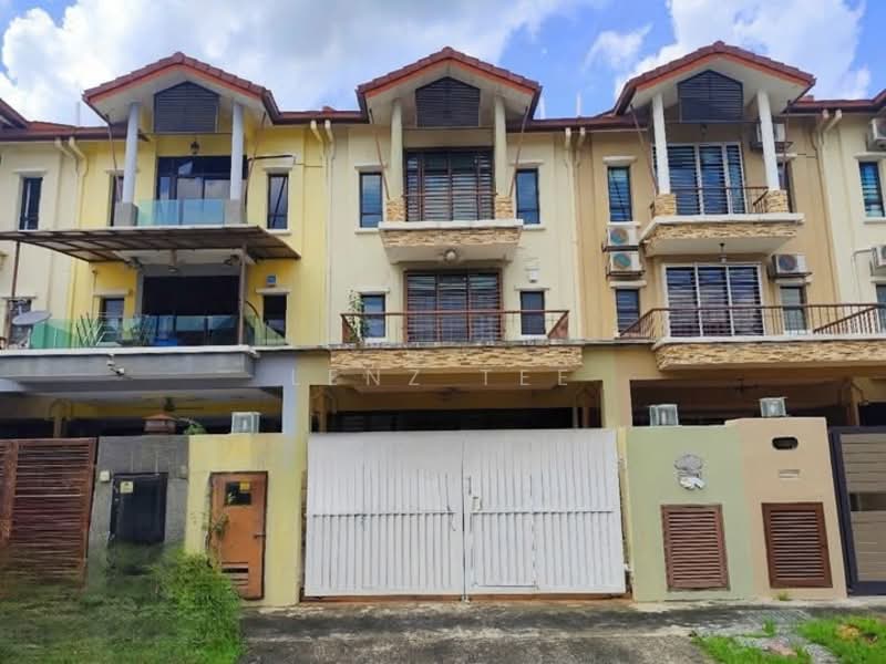 3-storey Terraced House for Sale in Sentosa Villa (Kajang) - Lenz Tee - Exterior - PropertyGuru.com.my