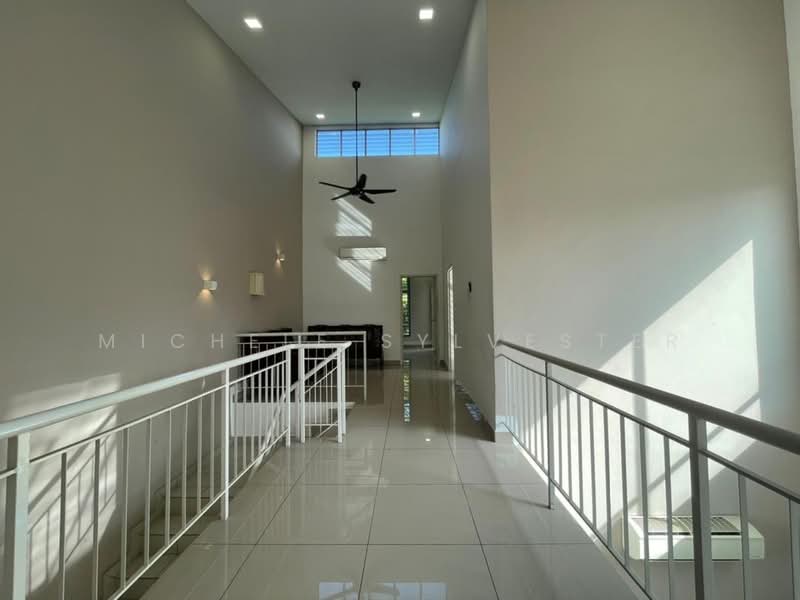 Rumah Kluster untuk Dijual di Iskandar Puteri (Nusajaya) (Johor) - Michele Sylvester - Corridor - PropertyGuru.com.my