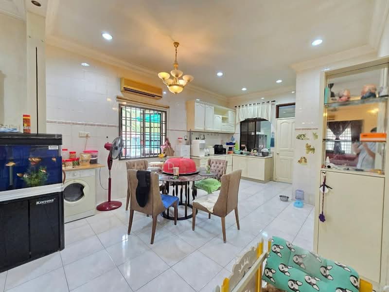 Rumah Teres 2 Tingkat untuk Dijual di Ulu Tiram (Johor) - Wind Chok - PropertyGuru.com.my