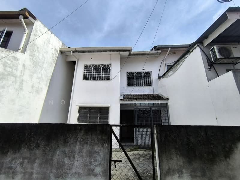 Rumah Teres 2 Tingkat untuk Dijual di Taman Minang (Cheras) - Noraini Dahan - PropertyGuru.com.my