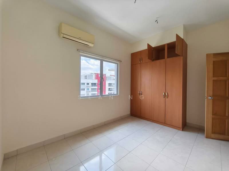 Servis Apartment untuk Dijual di Koi Kinrara - Sean Ng - Bedroom - PropertyGuru.com.my